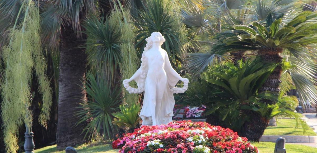 Apartmán Trilocale Piazza Colombo Sanremo Exteriér fotografie